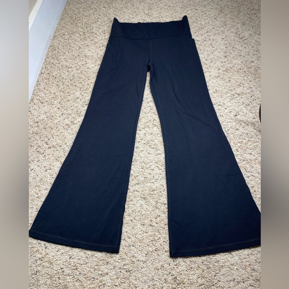 Black Salutation Stash Flare Pant